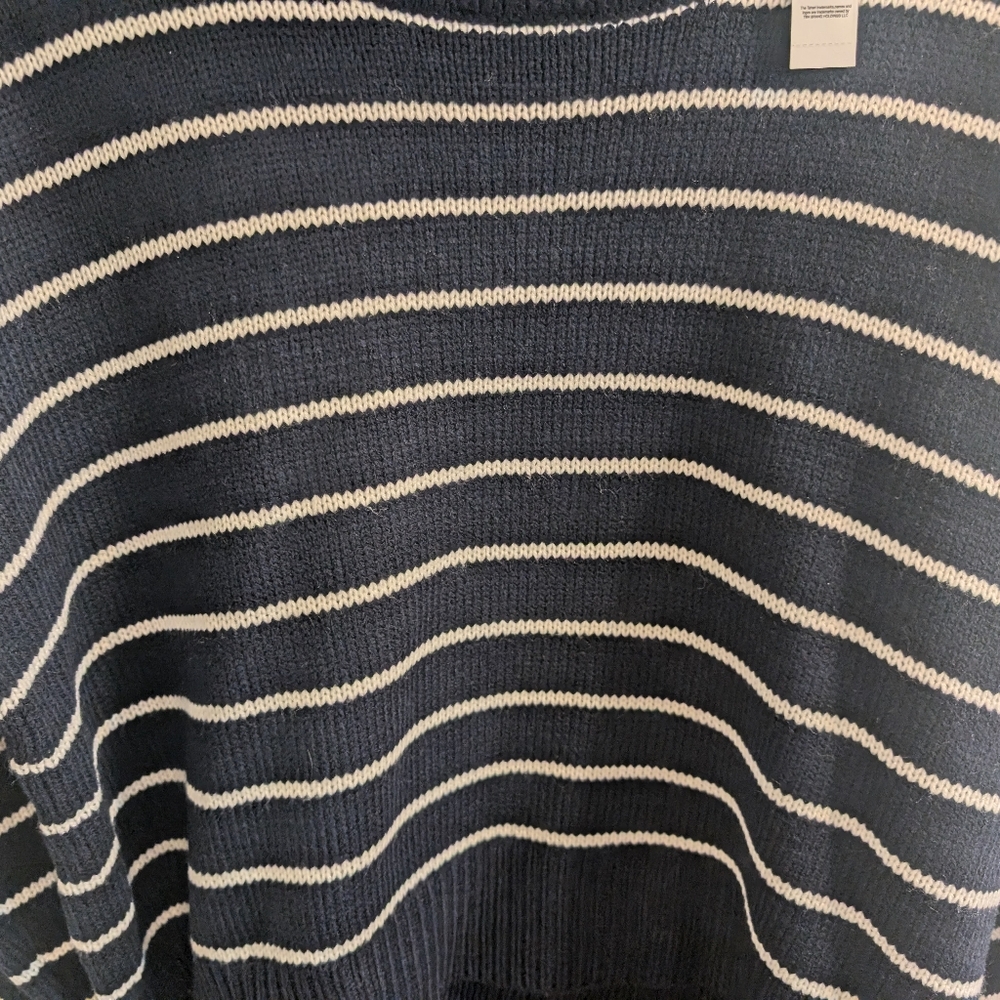 T Tahari Sweater crop Women BNWT - Picture 5 of 16